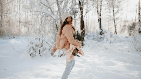 Consejos para Mantener tu Cabello Saludable y Radiante en Invierno - Mar Amoli