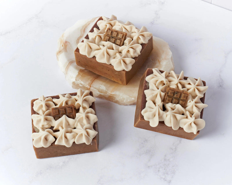 Jabón de Brownie - Mar Amoli Jabones Artesanales Mexicanos Libres de Tóxicos Veganos y Ecológicos