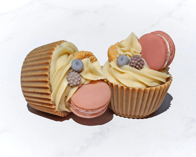Jabón de Cupcake con Macarrón - Mar Amoli Jabones Artesanales Mexicanos Libres de Tóxicos Veganos y Ecológicos